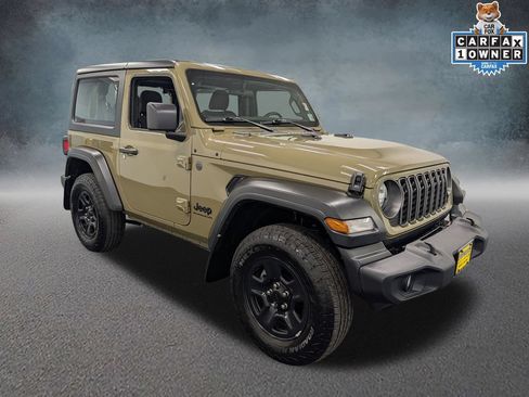 Used 2025 Jeep Wrangler Sport AWD/4WD image 3