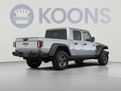 Used 2023 Jeep Gladiator Rubicon w/ Cold Weather Group AWD/4WD image 4