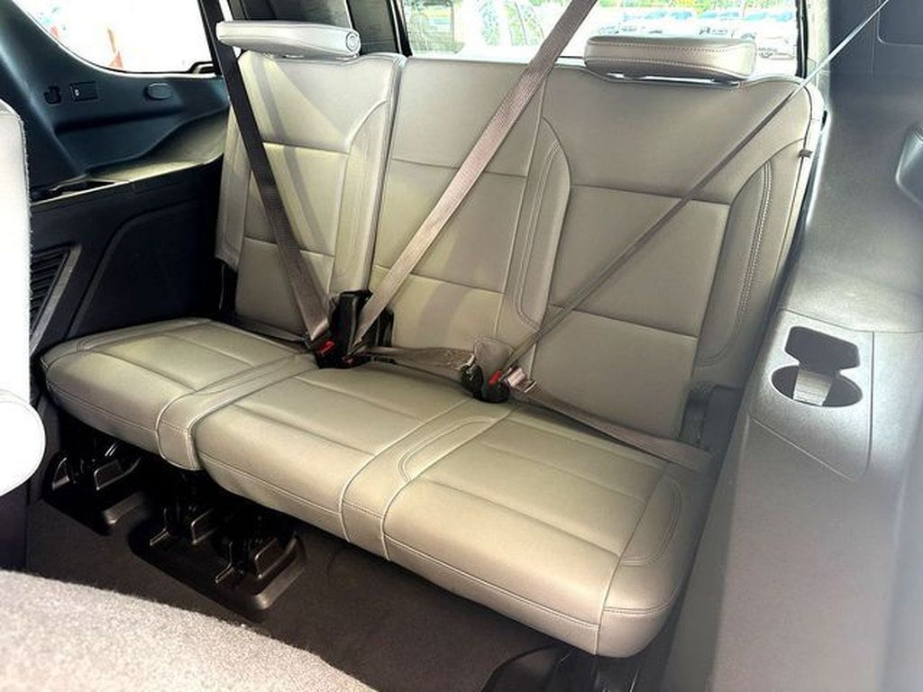 Used 2024 Chevrolet Tahoe LT RWD image 21