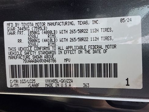 Used 2024 Toyota Sequoia Capstone AWD/4WD image 37