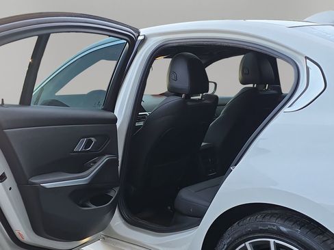 Used 2020 BMW 330i Sedan image 16