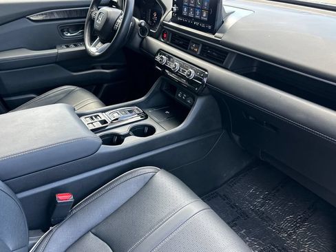 Certified 2023 Honda Pilot Elite image 19