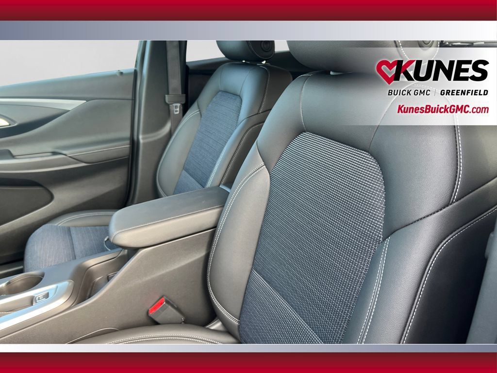 New 2026 Buick Envista Sport Touring w/ Convenience I Package FWD image 21