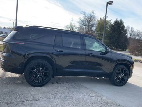 Used 2026 Chevrolet Traverse RS w/ LPO, Floor Liner Package image 9