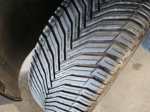 Used 2021 Volkswagen Atlas SEL R-Line image 35