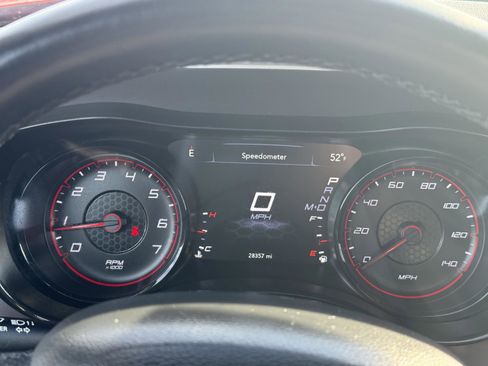 Used 2022 Dodge Charger SXT w/ Blacktop Package image 12