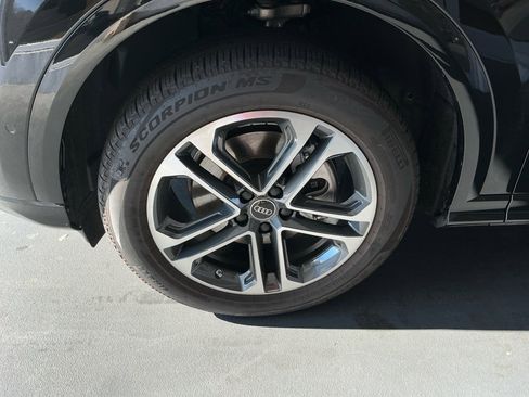 Certified 2025 Audi Q5 Premium Plus w/ Premium Plus image 25