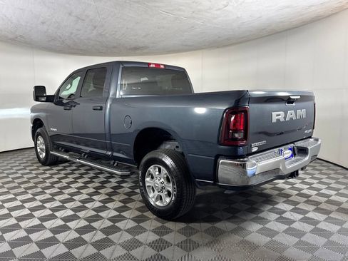 Used 2026 RAM 2500 Big Horn AWD/4WD image 8