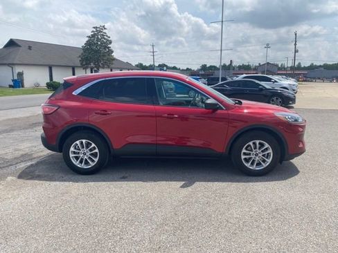 Used 2022 Ford Escape SE AWD/4WD image 10