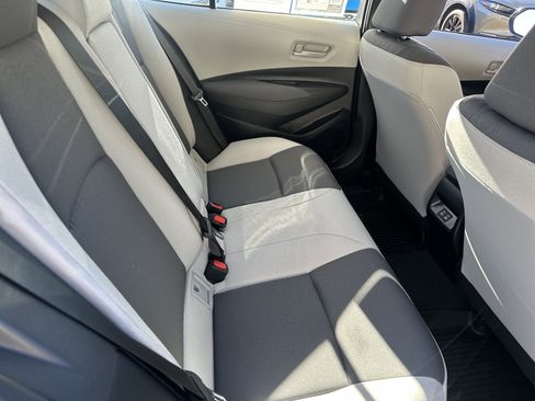 Used 2025 Toyota Corolla LE image 14
