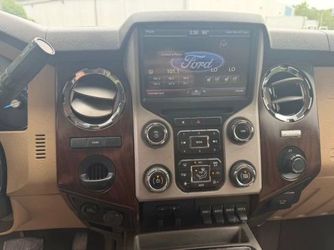 Used 2016 Ford F350 Lariat w/ Lariat Ultimate Package RWD image 20