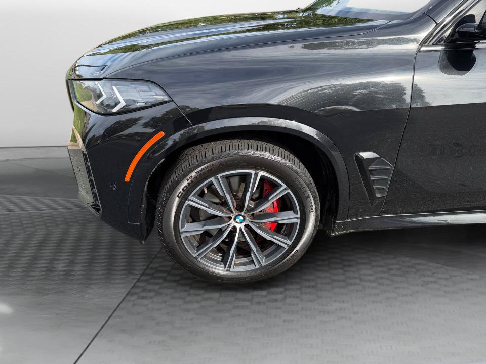 Used 2024 BMW X5 xDrive40i w/ M Sport Package AWD/4WD image 27