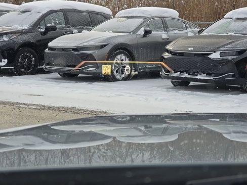 Used 2023 BMW M240i xDrive Coupe w/ Premium Package image 22