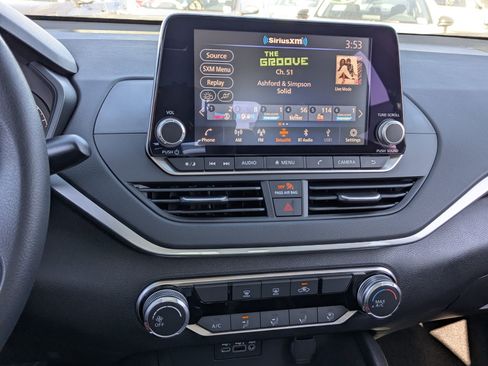 New 2025 Nissan Altima 2.5 S image 14