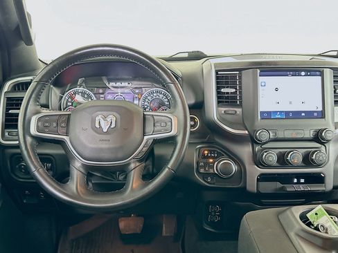Used 2022 RAM 1500 Big Horn AWD/4WD image 17