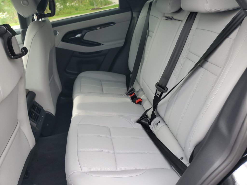 New 2026 Land Rover Range Rover Evoque S AWD/4WD image 33