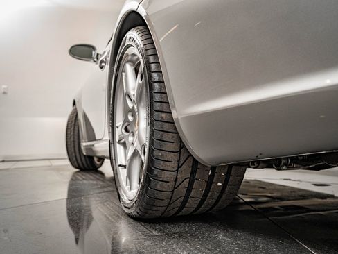 Used 2005 Porsche 911 Carrera S image 57