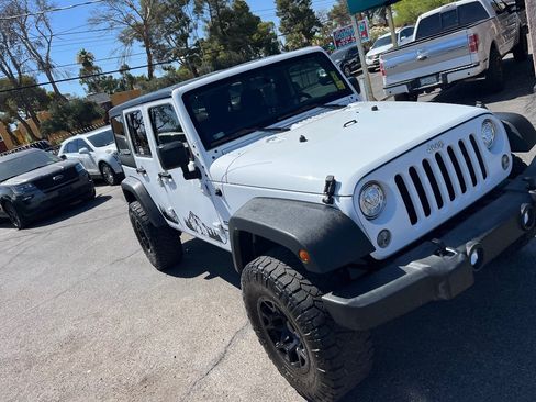 Used 2017 Jeep Wrangler Unlimited Sport w/ Quick Order Package 24S AWD/4WD image 43