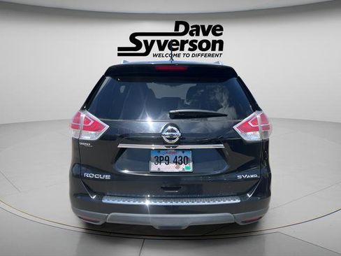 Used 2015 Nissan Rogue SV AWD/4WD image 4