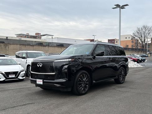 New 2026 INFINITI QX80 Autograph w/ Premium Cargo Package image 1