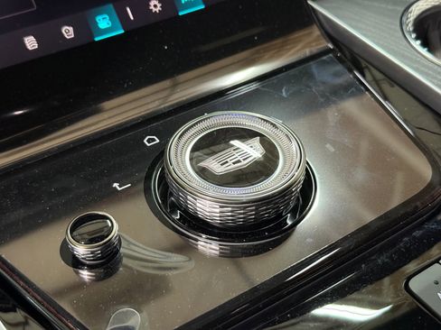 New 2026 Cadillac Escalade ESV Sport image 16