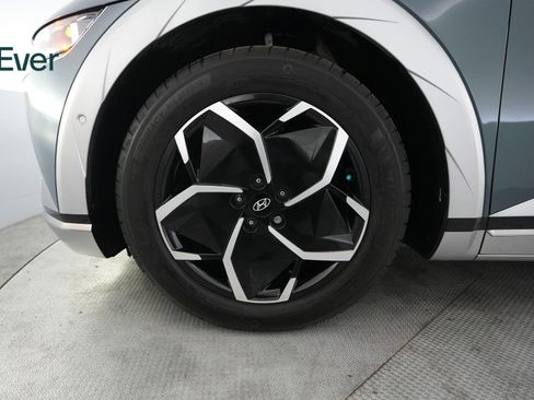 Used 2024 Hyundai Ioniq 5 Limited RWD image 19