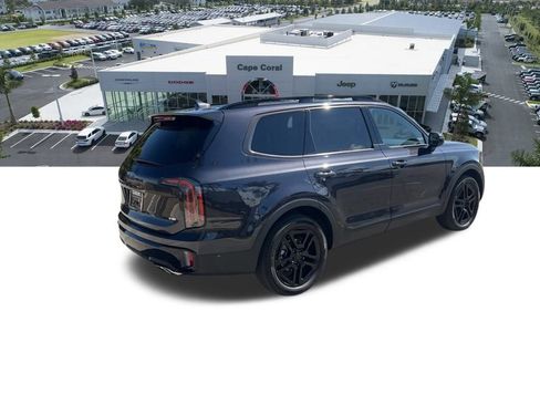Used 2025 Kia Telluride SX Prestige X-Line image 14