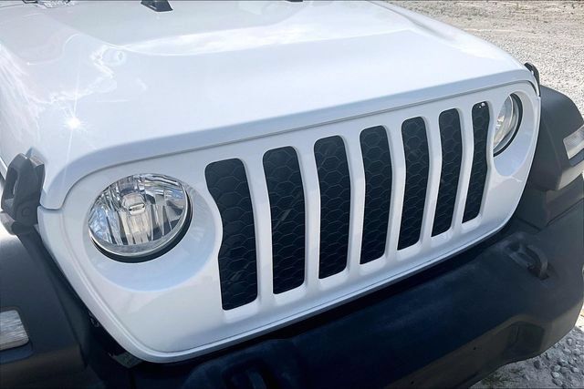 Used 2021 Jeep Gladiator Sport w/ Trailer Tow Package AWD/4WD image 27