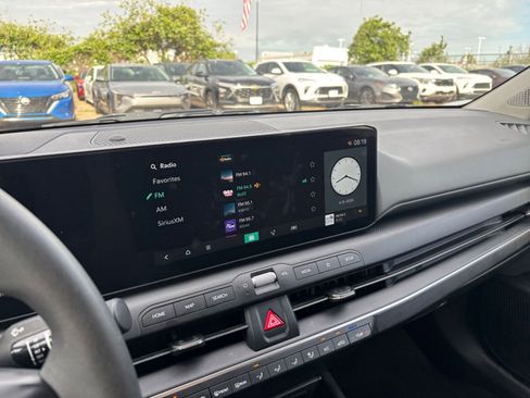 Used 2025 Kia K4 LXS image 20