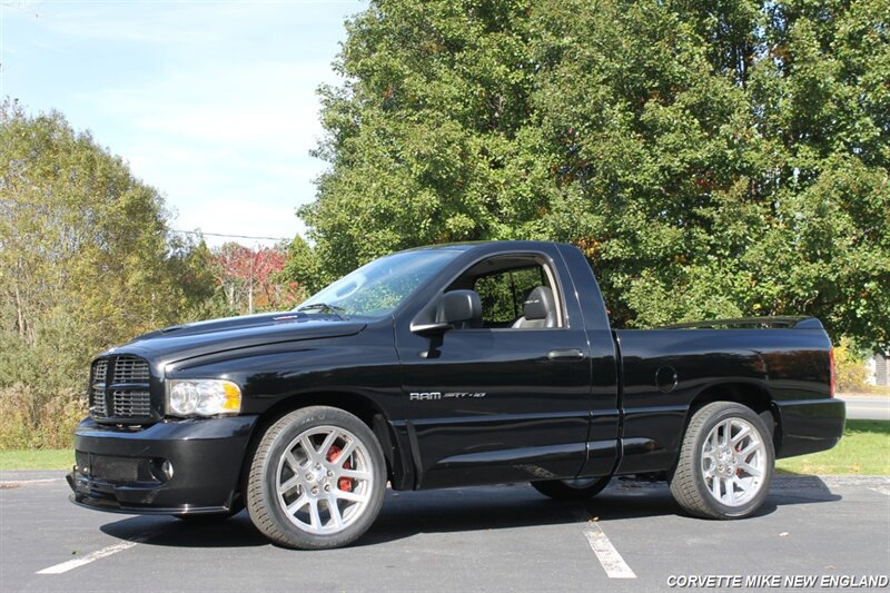 Used 2005 Dodge Ram 1500 Truck 2WD Regular Cab image 1