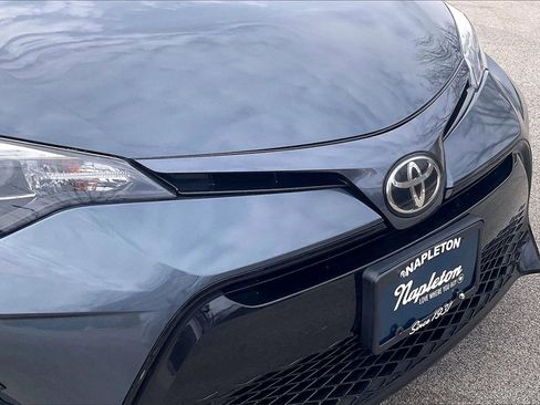 Used 2017 Toyota Corolla SE w/ SE Premium Package image 31