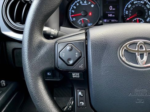 Used 2019 Toyota Tacoma SR AWD/4WD image 18