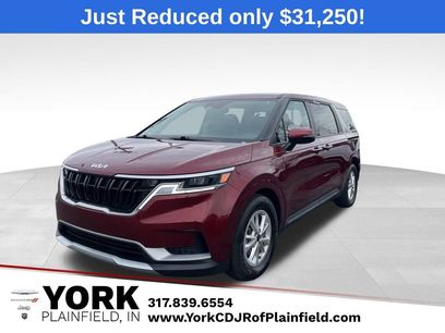 Used 2024 Kia Carnival LX