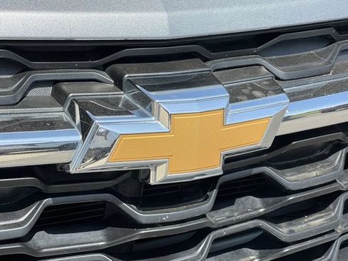 Used 2024 Chevrolet Trax LS FWD image 36