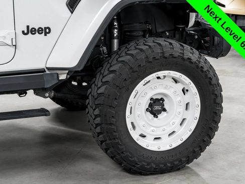 Used 2021 Jeep Gladiator Sport AWD/4WD image 45