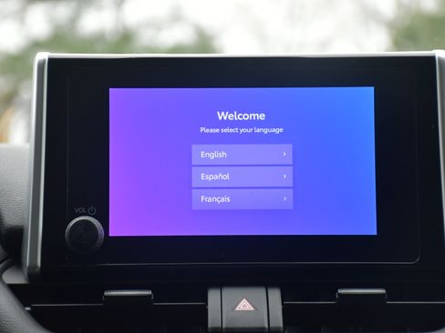 Certified 2023 Toyota RAV4 LE image 15