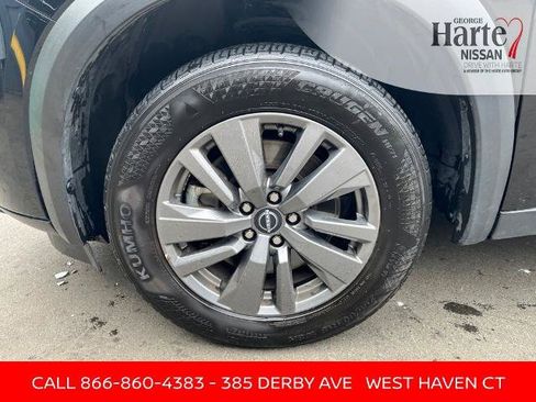 Certified 2025 Nissan Pathfinder SV AWD/4WD image 9