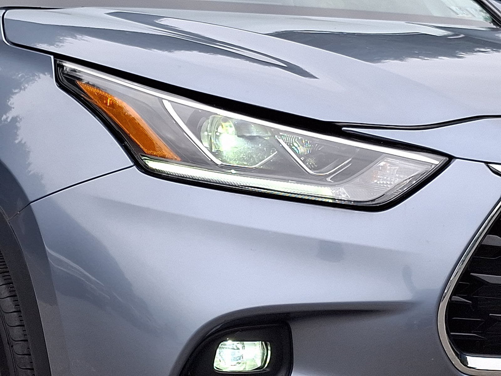 Used 2023 Toyota Highlander Limited AWD/4WD image 9