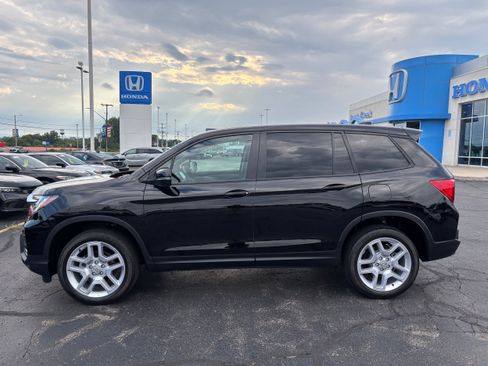 Certified 2025 Honda Passport EX-L image 1