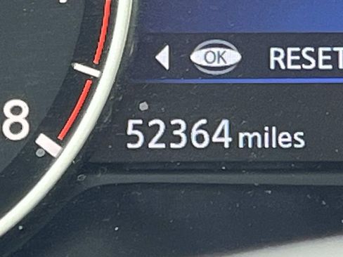 Used 2023 Nissan Murano Platinum w/ Cargo Package image 37