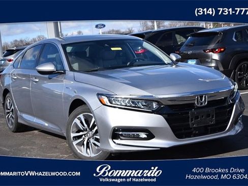 Used 2020 Honda Accord EX image 1