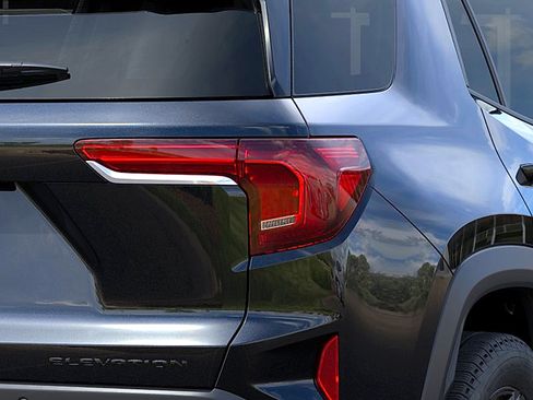 New 2027 GMC Terrain Elevation w/ Elevation Premium Package FWD image 11