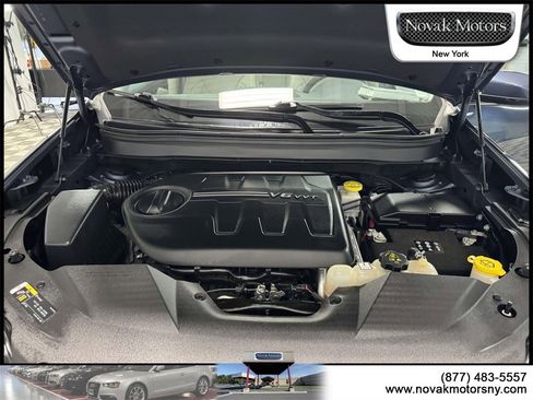 Used 2021 Jeep Cherokee Limited image 15