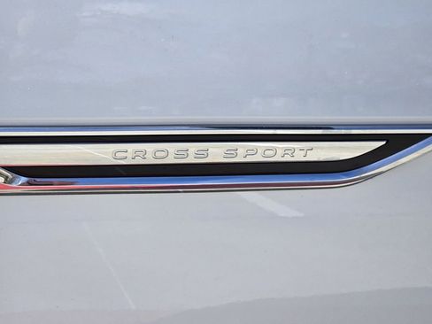 Used 2024 Volkswagen Atlas Cross Sport SEL R-Line image 11