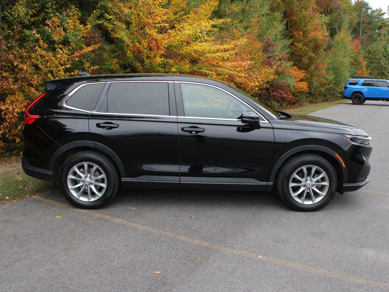 Certified 2024 Honda CR-V EX image 4