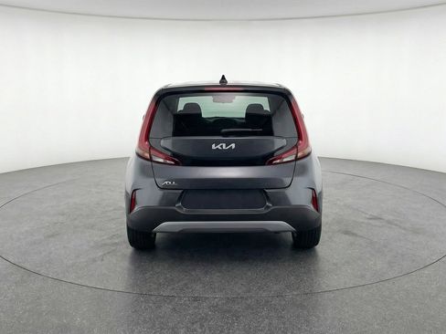 Used 2025 Kia Soul LX w/ LX Technology Package image 7