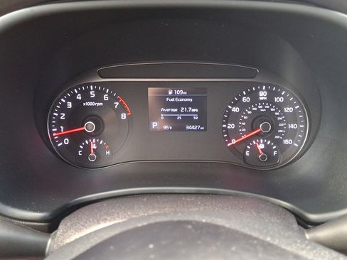 Used 2020 Kia Soul LX FWD image 32
