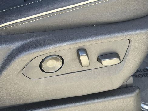 New 2026 GMC Yukon XL Elevation image 33