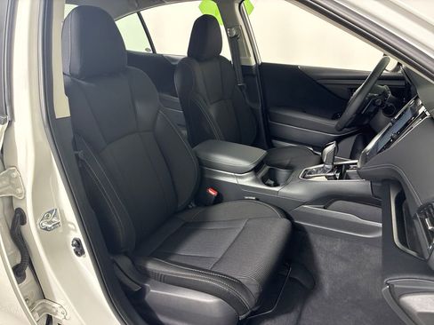 Used 2025 Subaru Legacy Premium image 32