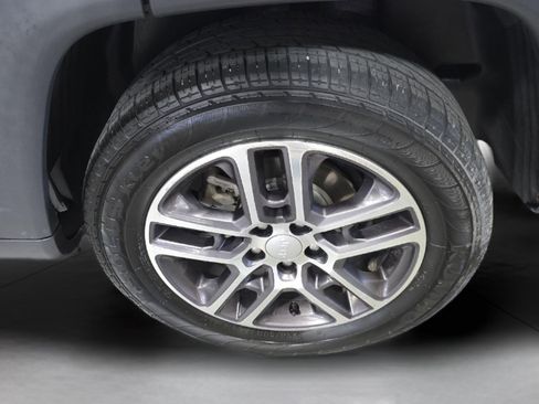 Used 2017 Jeep Compass Latitude w/ Safe & Security Group image 19